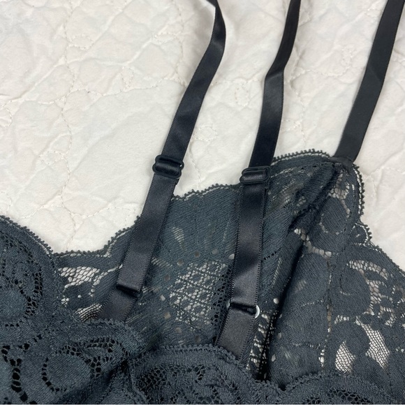 🔥Vintage Fernando Sanchez Silk Blend Nightgown Lace Bodice Full Length Sz S/M - Picture 8 of 14